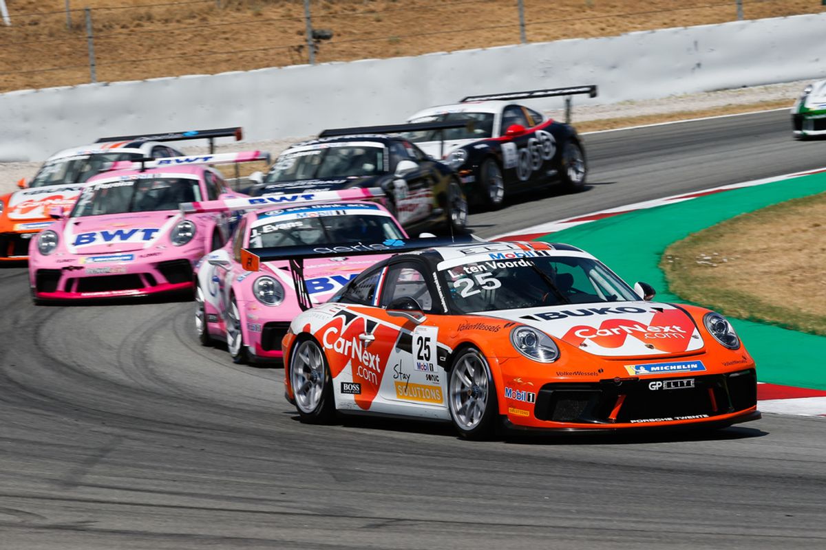 Tension rises in the duel for the Porsche Supercup title Motorsport