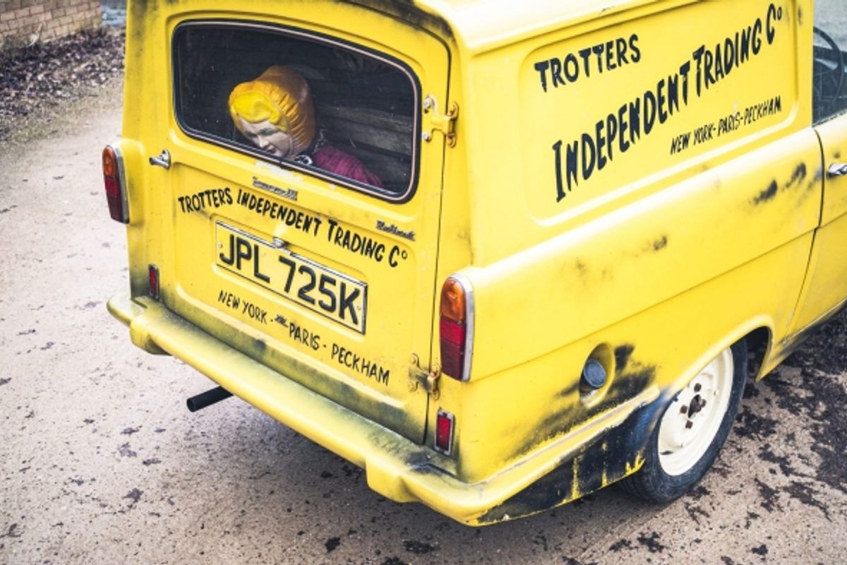 Del Boy's Reliant Robin up for auction | Market and Auction News