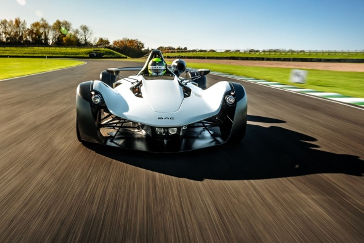 BAC Mono R sets 1:15.03 lap time at Goodwood Motor Circuit, video ...